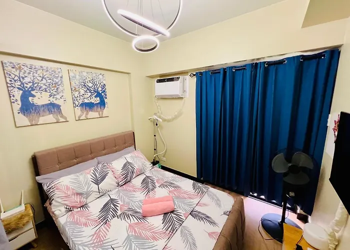 Calathea Place By Dmci In Paranaque アパートホテル